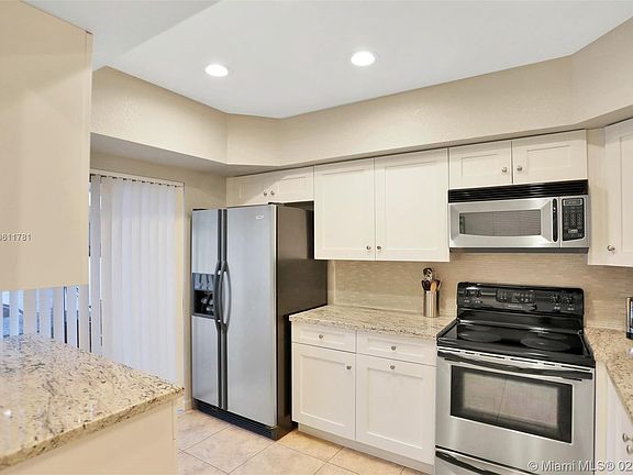 3rd image of 6433 Pinehurst Cir W #B24