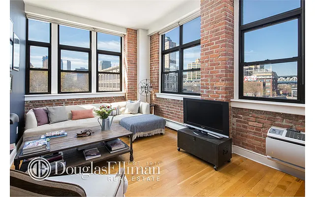 Rented by Douglas Elliman | media 7