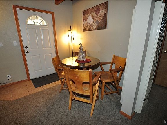 3rd image of 1294 Lassen Dr
