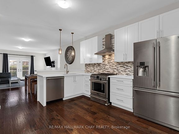 5th image of 69 Prince George Cres