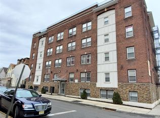 37 N Burnett St #1A, East Orange, NJ 07017