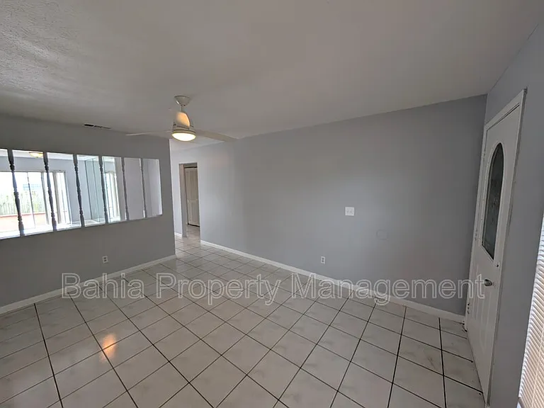 1803 E Humphrey St — Photo 4