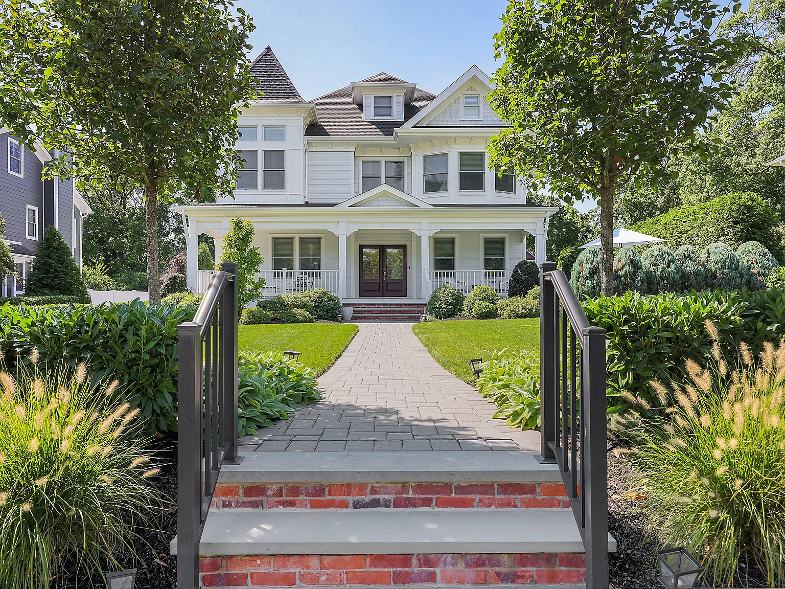 5 bed, 4.5 bath, $7,200 — Photo 3