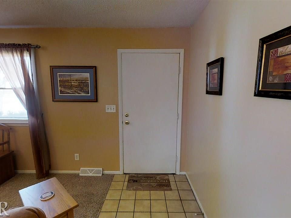 1717 Linda Ln Normal IL Zillow