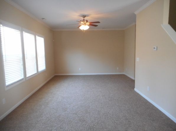 1404 Iron Dr, Mebane, NC 27302