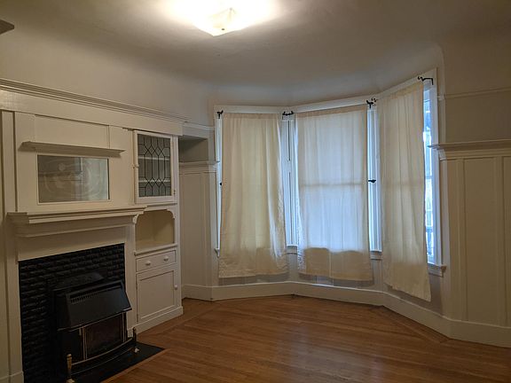3rd image of 1819 McAllister St