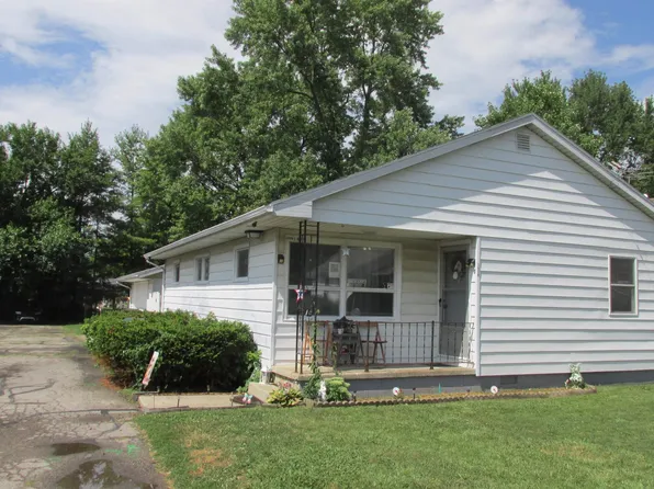 1908 E 18th St, Muncie, IN 47302