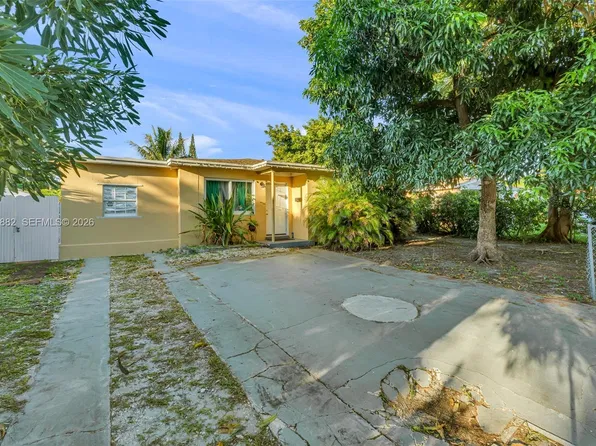 1431 NE 156th Ter, North Miami Beach, FL 33162