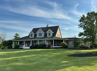 33 Kappus Rd, Milford, NJ 08848