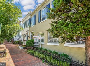 1501 33rd St NW, Washington, DC 20007