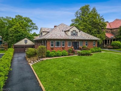 274 Ridgewood Ave, Glen Ridge, NJ, 07028