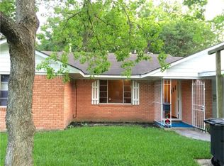 706 Colony Ln, Houston, TX 77076