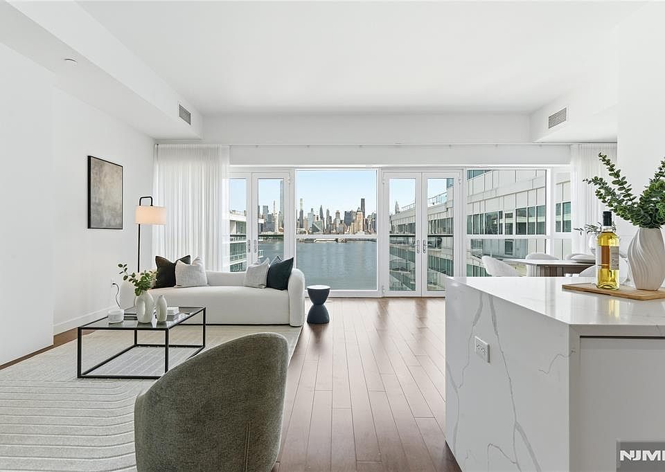1st image of 800 Ave At Port Imperial Blvd APT 1010