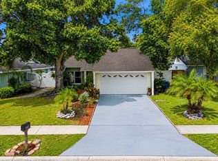4014 Kimpton Pl, Largo, FL 33771
