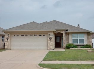 4702 Topaz Ln, Granbury, TX 76049
