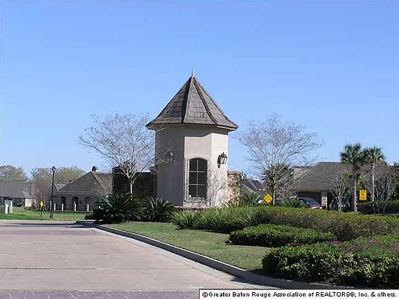 4th image of 119 Forest Hills Dr