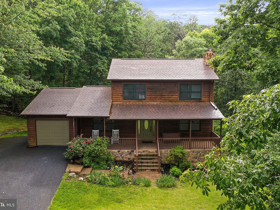 1st image of 275 Jessamine Pl