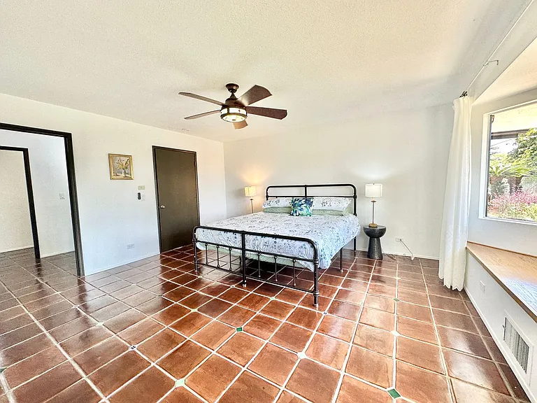 1650 Winterwarm Dr — Photo 22