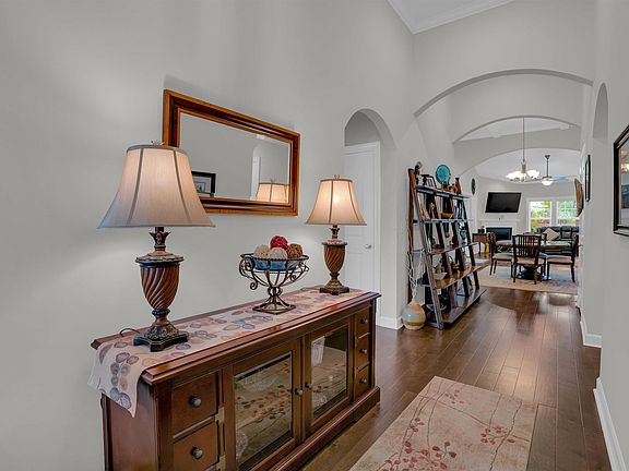 3rd image of 788 Xander Way