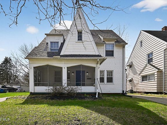 2nd image of 1575 Gould Rd