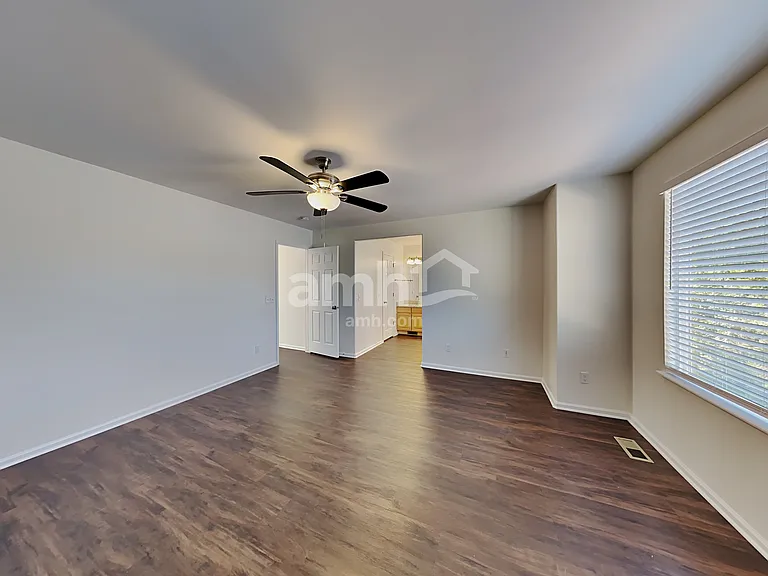 4990 Hawk Meadow Dr — Photo 8