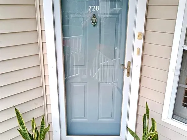 850 S Tamiami Trl APT 728, Sarasota, FL 34236