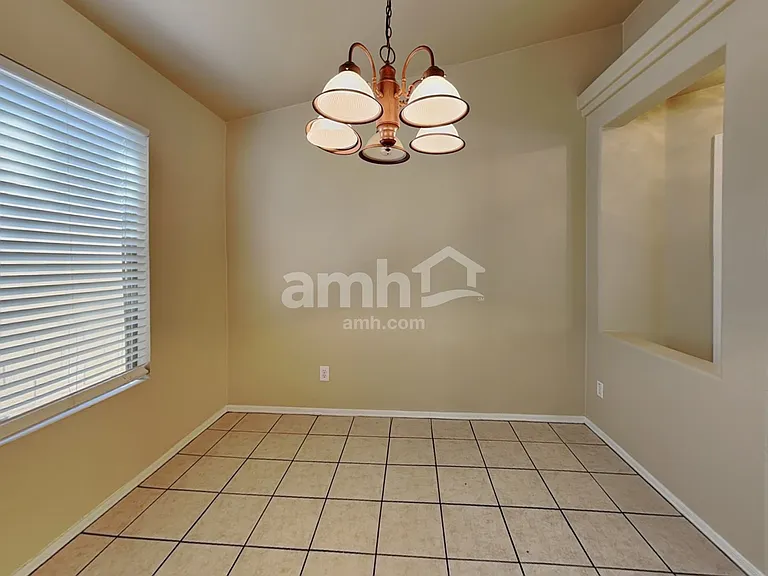 12710 W Via Camille — Photo 5