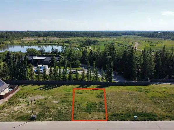 8833 60th Ave, Grande Prairie, AB T8W 0J9