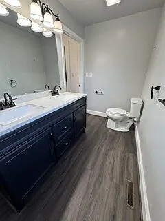 204 Spring St — Photo 9