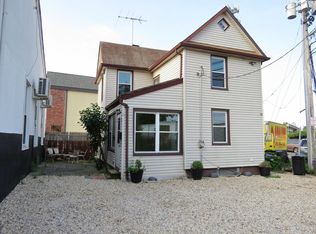 11 Railroad Ave, Syosset, NY 11791