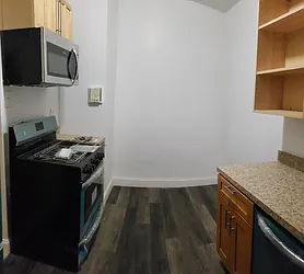 Rented by Smart NY Realty LLC