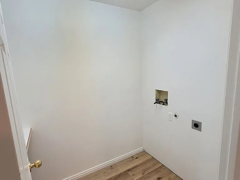 3851 W 200 N — Photo 13