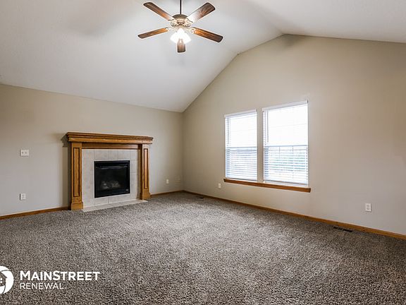 5th image of 5400 Crysler Ave