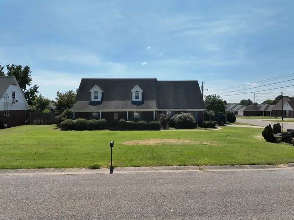 81 Woodchase Dr, Brighton, TN 38011