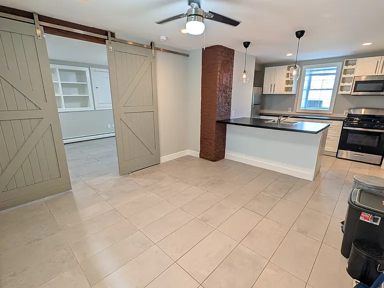 1677 State St #1 — Photo 7