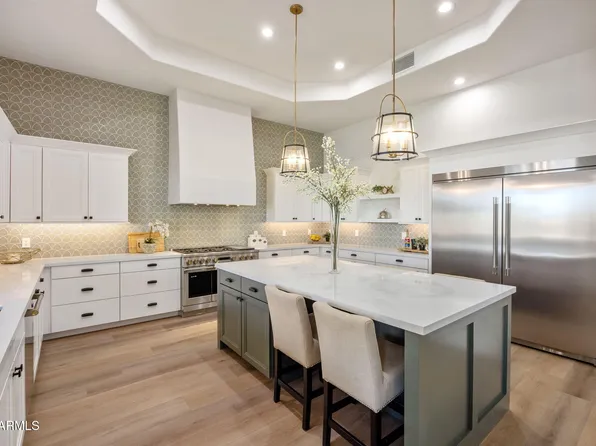 1182 W Island Drive, Chandler, AZ 85248