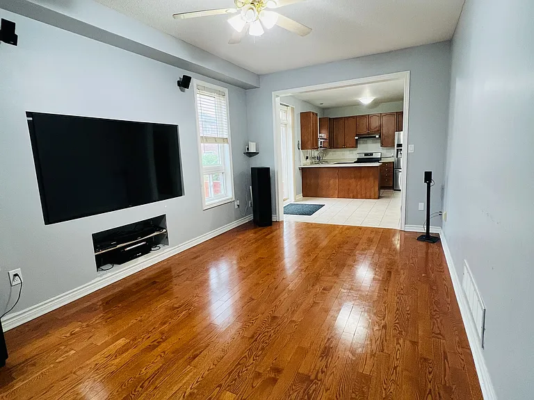 9 Shuter Ln — Photo 16