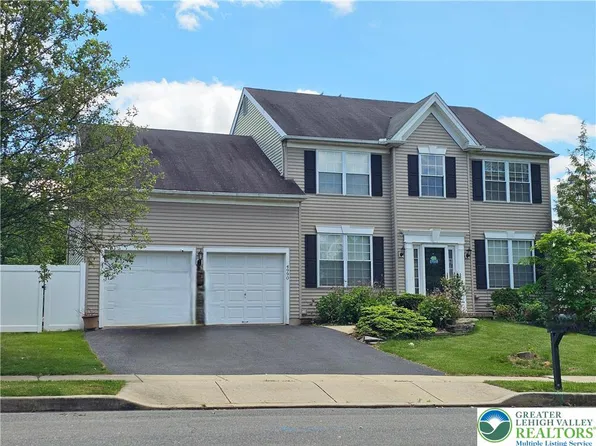4990 Derby Ln, Bethlehem, PA 18020