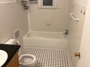 2305 Poland St, Hamtramck, MI 48212