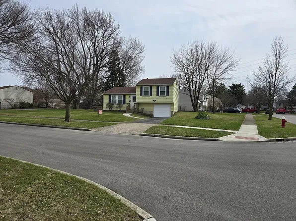 1920 Northwyck Dr, Toledo, OH 43611