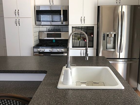 5th image of 6058 Cotter Ave