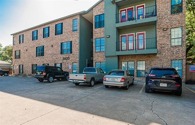 1st image of 5620 Live Oak St Unit 105
