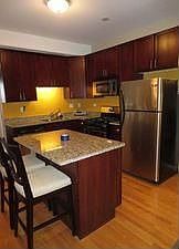 3rd image of 1015 N Washtenaw Ave #3