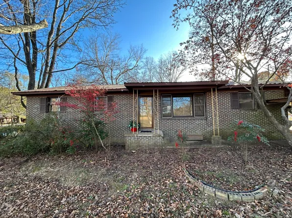 535 25th St NW, Fayette, AL 35555