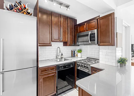 Sold by Keller Williams NYC | media 4