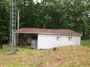 27940 Pontoon Ave, Warsaw, MO 65355
