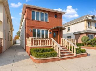 1764 E 17th St, Brooklyn, NY 11229