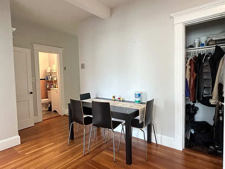 175 Harvard St — Photo 7