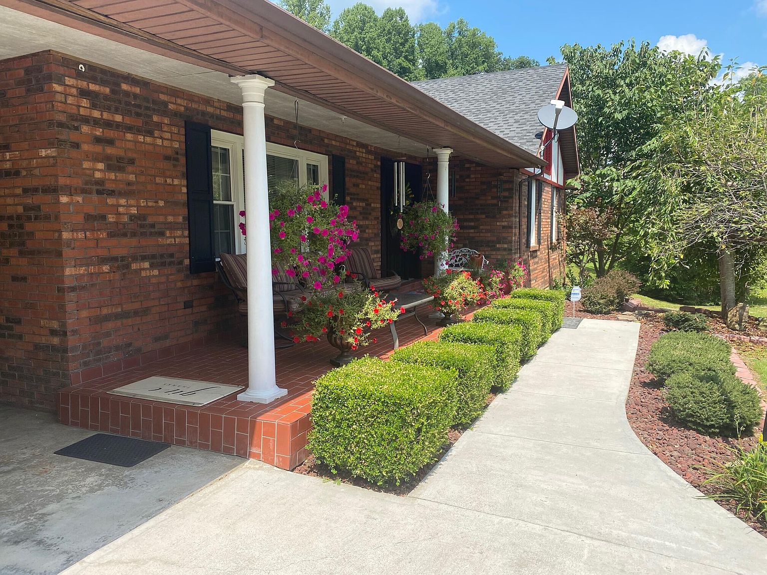 56 Blue Ridge Dr, Girdler, KY 40943 Zillow