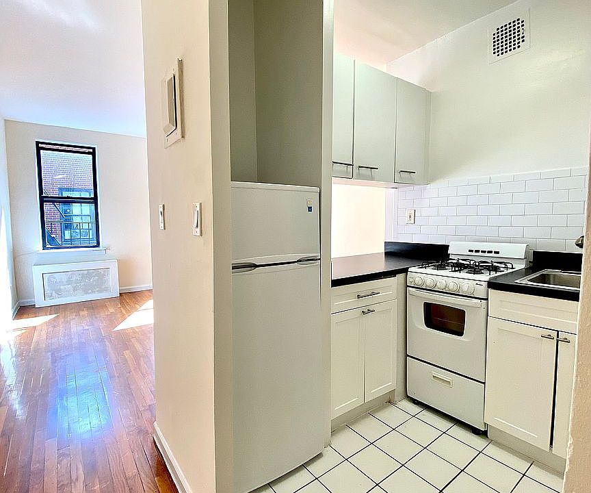 1st image of 416 E 74th St APT 7C